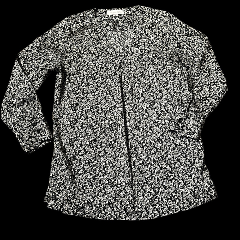 Madison Grey Blouse. Size Medium. Good Used Condition